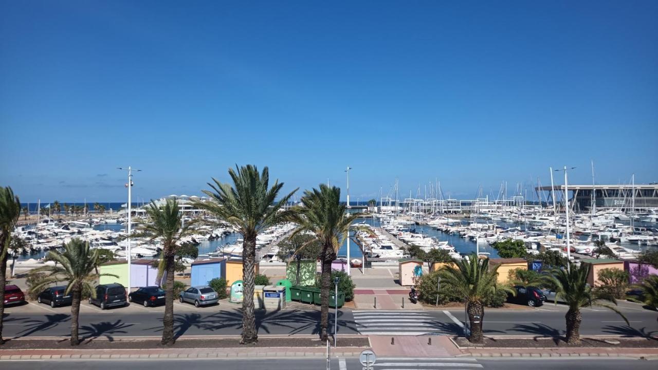 Coqueta Casita De Pescadores Frente Al Puerto Dénia